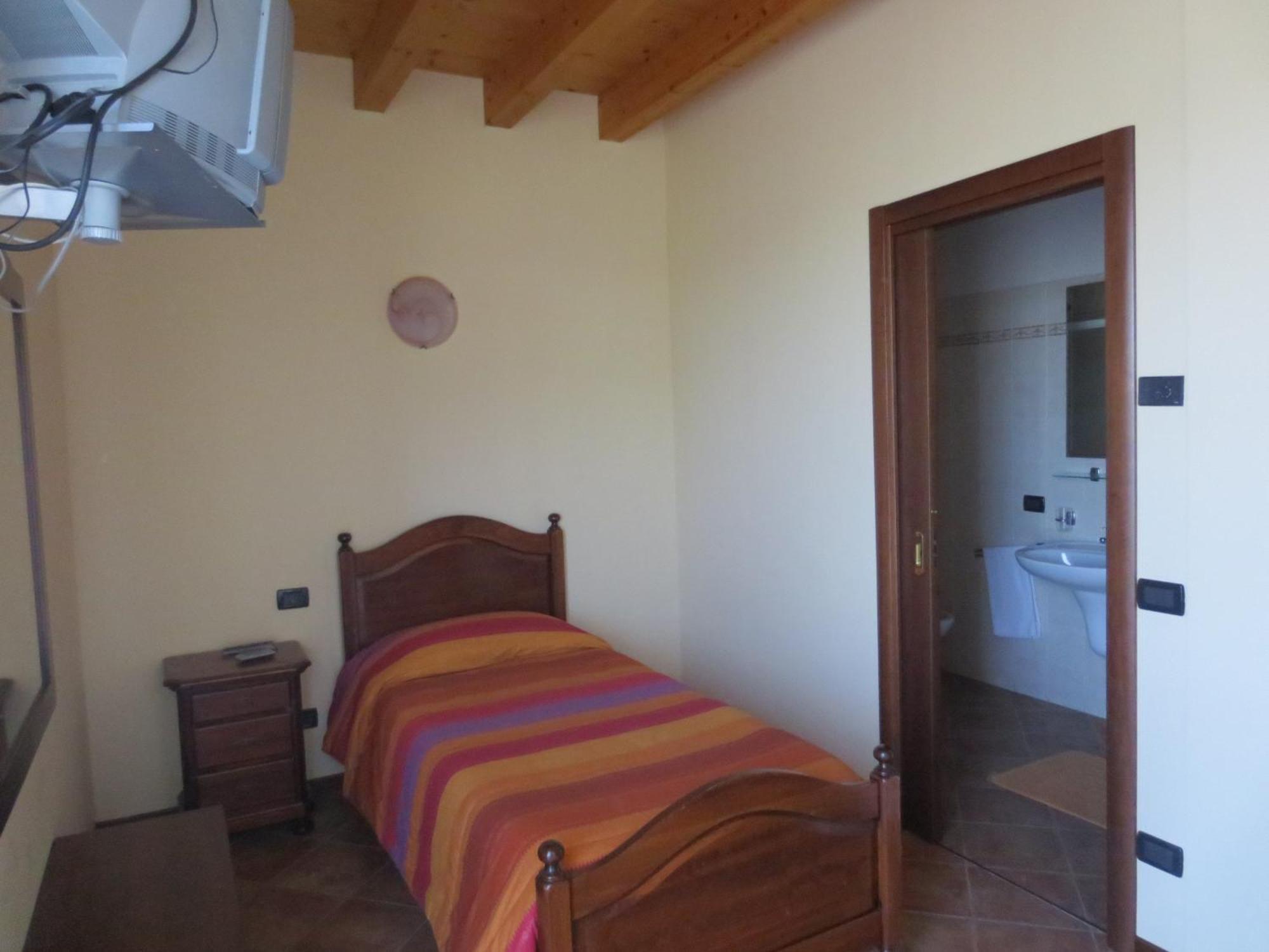 Agriturismo Parco Del Chiese Bedizzole Room photo